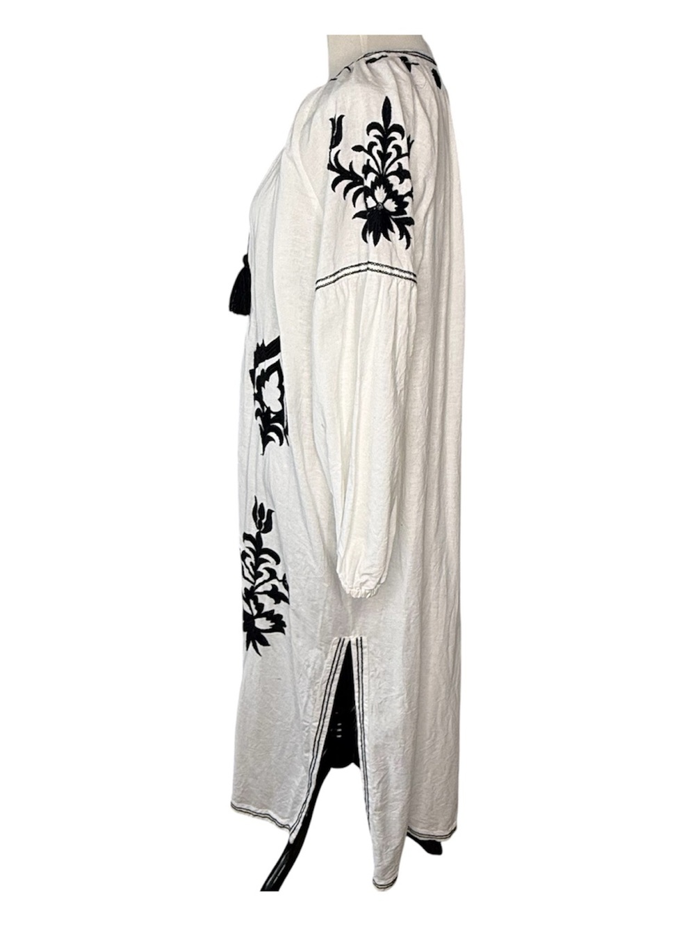 Zara Embroidered Black and White Maxi Dress - Picture 4 of 10